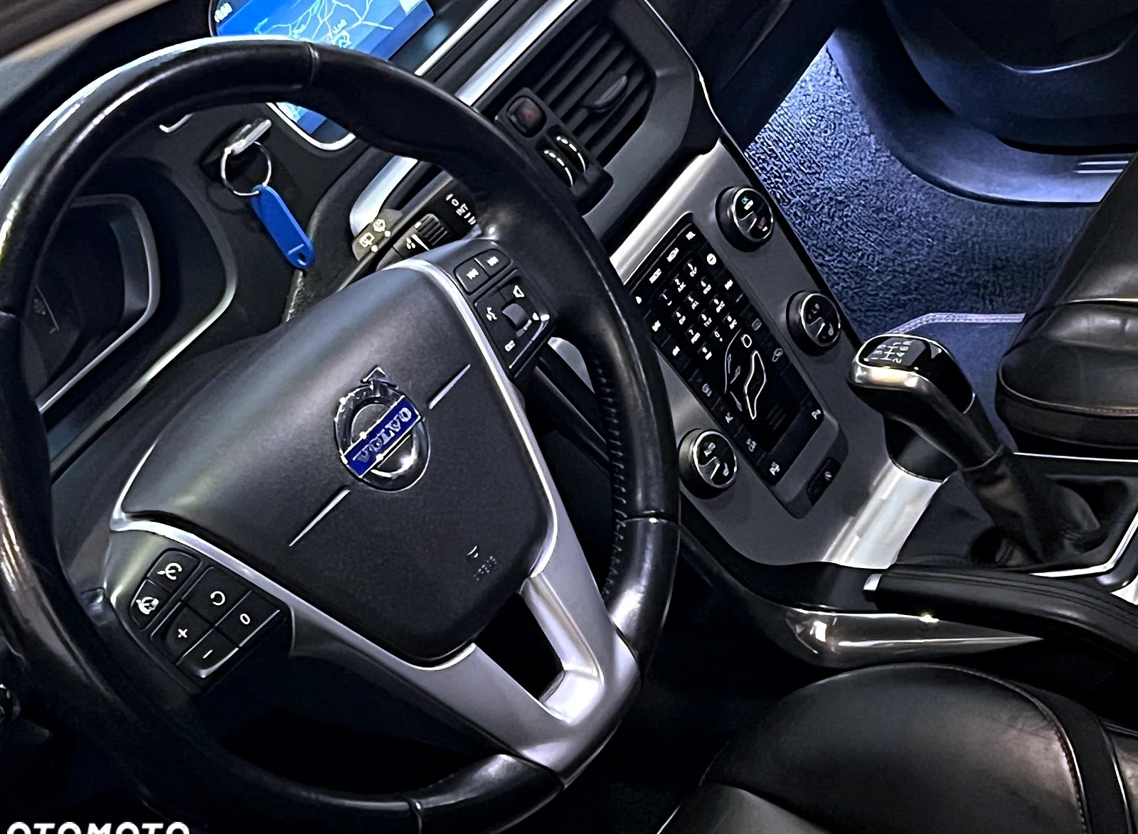 Volvo V40 cena 65000 przebieg: 186000, rok produkcji 2015 z Kazimierza Wielka małe 277